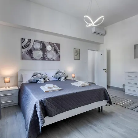 Civico 233 - Stanza Privata Parcheggio Colazione Bagni Condivisi Bologna