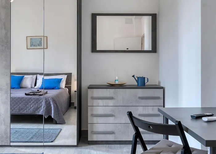 Civico 233 - Stanza Privata Parcheggio Colazione Bagni Condivisi * 볼로냐