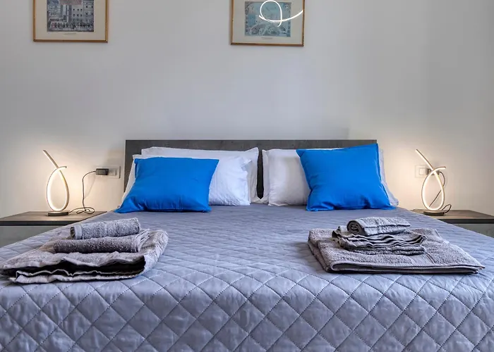 Civico 233 - Stanza Privata Parcheggio Colazione Bagni Condivisi 볼로냐