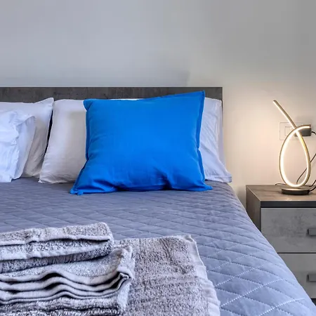 Bed & Breakfast Civico 233 - Stanza Privata Parcheggio Colazione Bagni Condivisi Boloňa