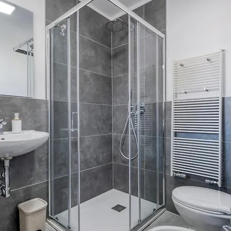 Civico 233 - Stanza Privata Parcheggio Colazione Bagni Condivisi * Bologna